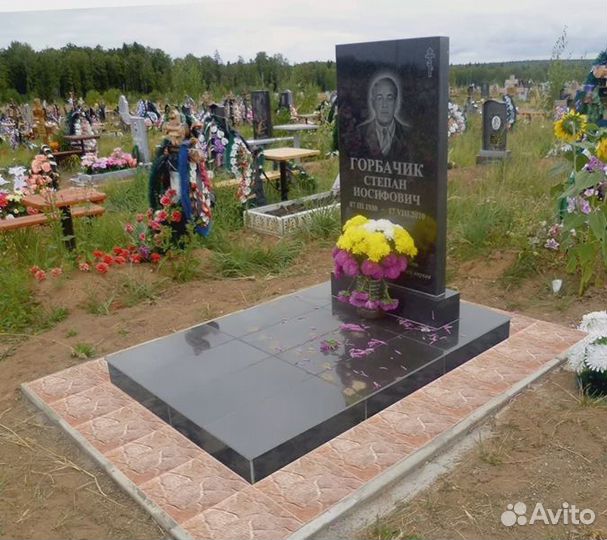 Изготовление памятников из гранита и мрамора