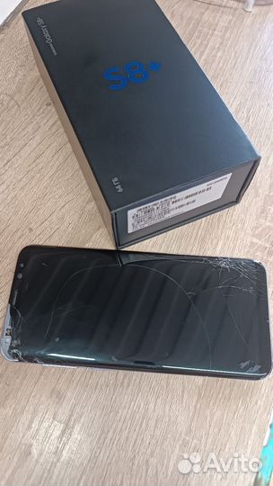Samsung Galaxy S8+, 4/64 ГБ
