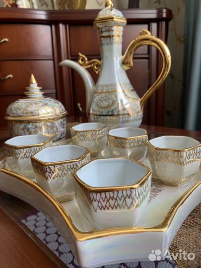 Сервиз чайный, вазы, подсвечники (Вьетнам)