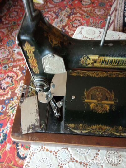Швейная машина