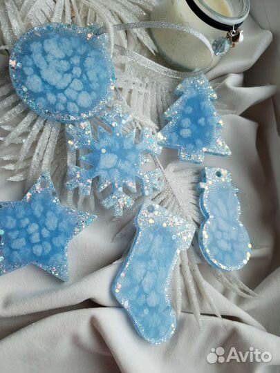 Набор ёлочных игрушек из эпоксидной смолы