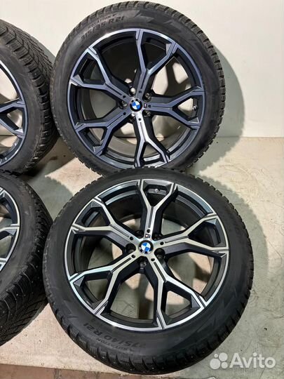 Оригинал BMW X5 G05 X6 G06 Pirelli 275/40R21 разно