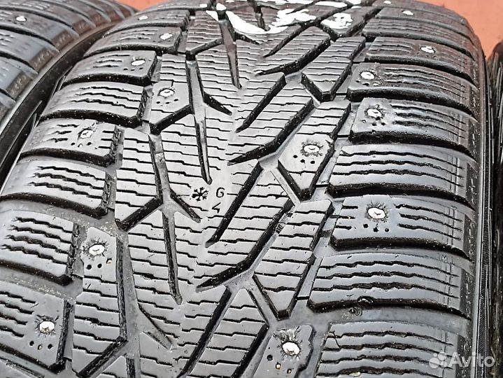 Nokian Tyres Hakkapeliitta 7 235/50 R18 101T