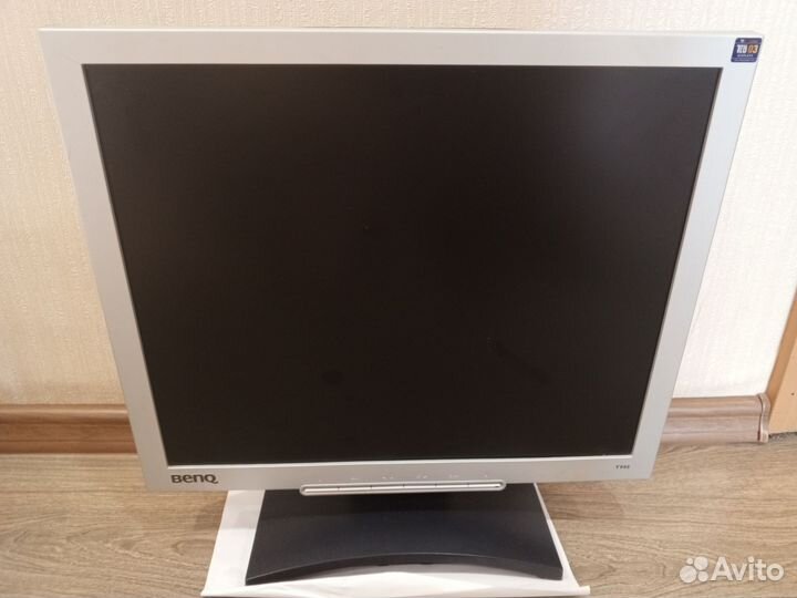 Монитор для компьютера, в отличном состоянии