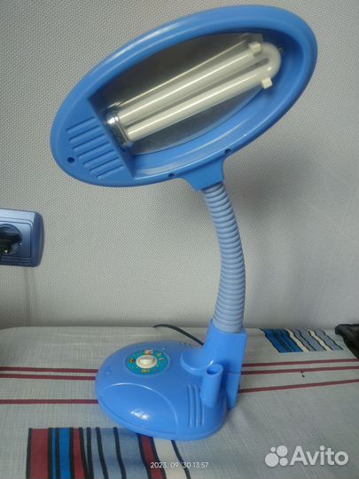 Лампа настольная