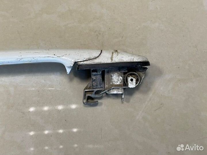 Ручка двери внешняя левая Vw Polo Classic седан