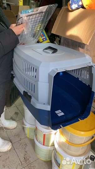 Переноска для средних собак