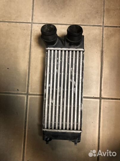 Peugeot 3008 радиатор интеркулера б/у