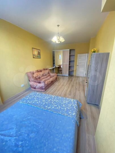 1-к. квартира, 42 м², 2/10 эт.