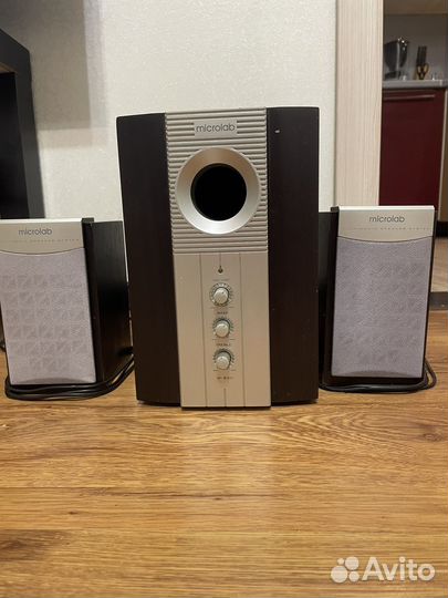 Акустические колонки