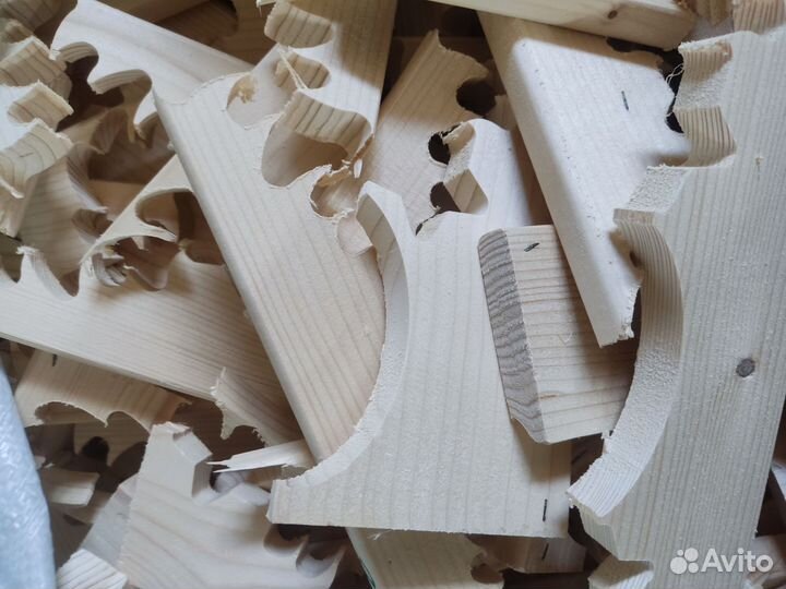 Доски на дрова бесплатно, обрезки деревянные