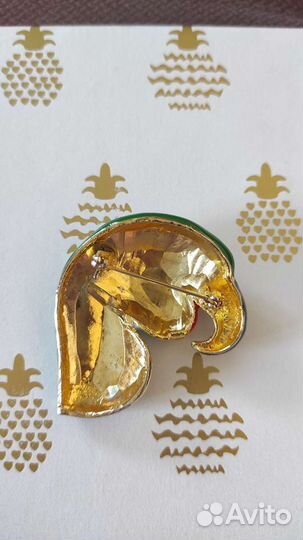 Винтажная брошь попугай эмаль