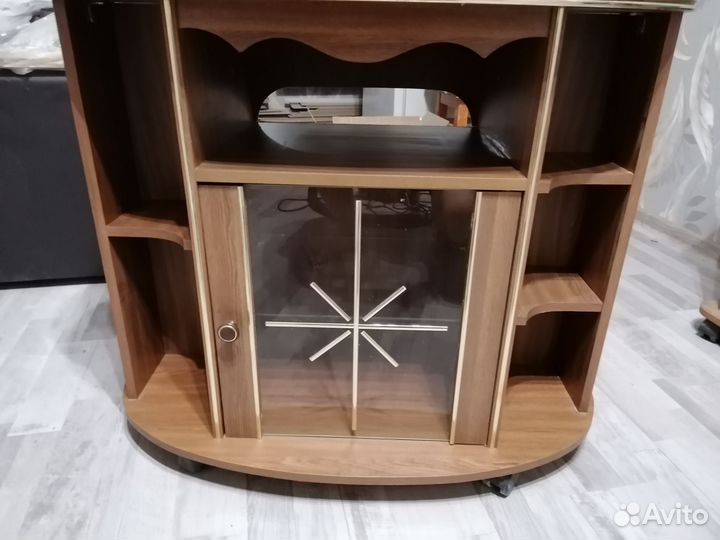 Тумба под телевизор бу