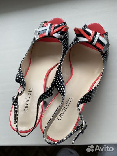 Туфли женские - босоножки