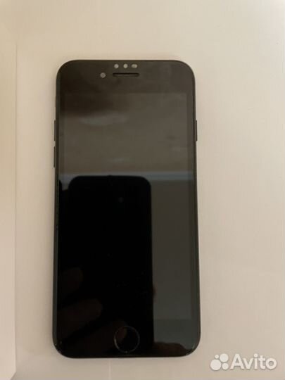 iPhone 7, 32 ГБ
