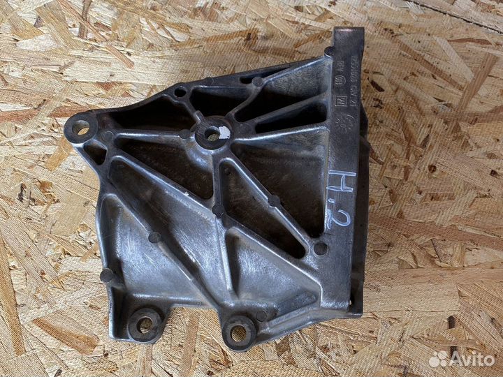 Крепление генератора Хаммер Н2