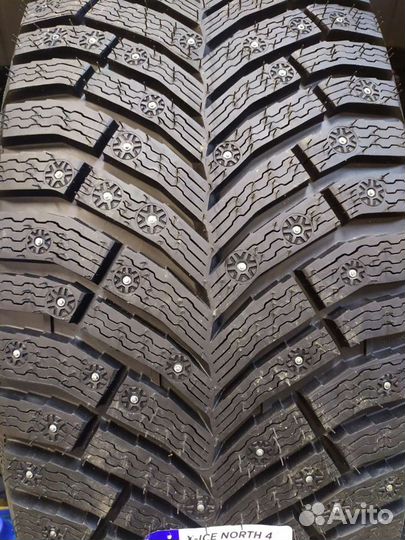 Michelin X-Ice North 4 225/45 R17