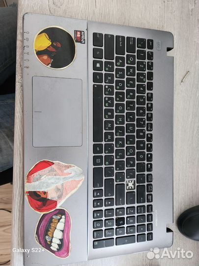 Ноутбук Asus x550d