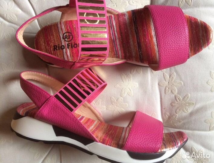 Босоножки Rio Fiore