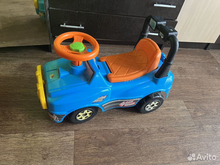 Машинка каталка