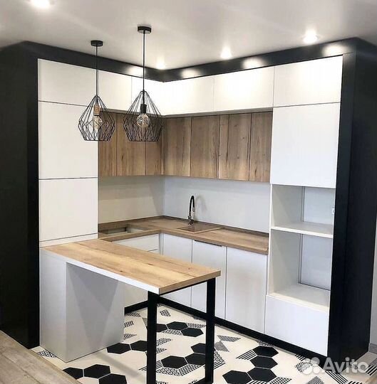 Угловая в потолок кухня на заказ