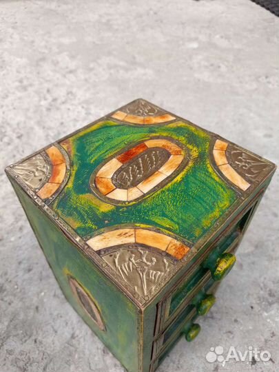 Шкатулка/ящичек для бижутерии/Индия