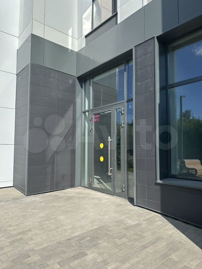 Торговая площадь, 79.7 м²