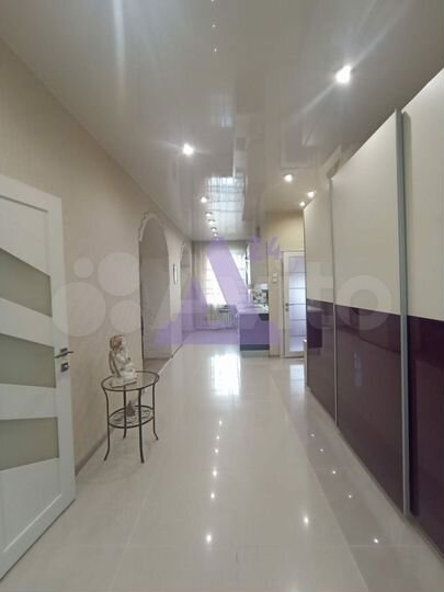 2-к. квартира, 70,7 м², 2/2 эт.