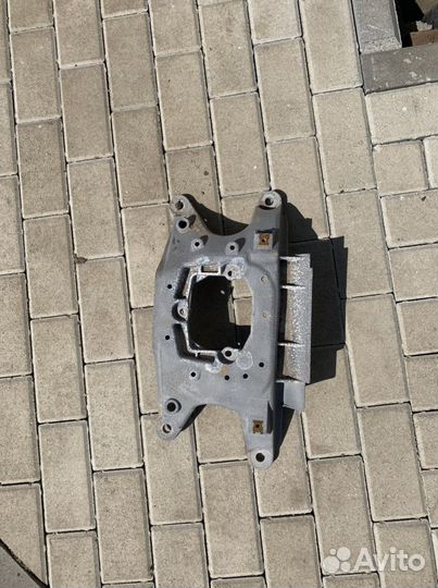 Траверса опора АКПП Audi A4 B8 A5 Q5 8K0399263K