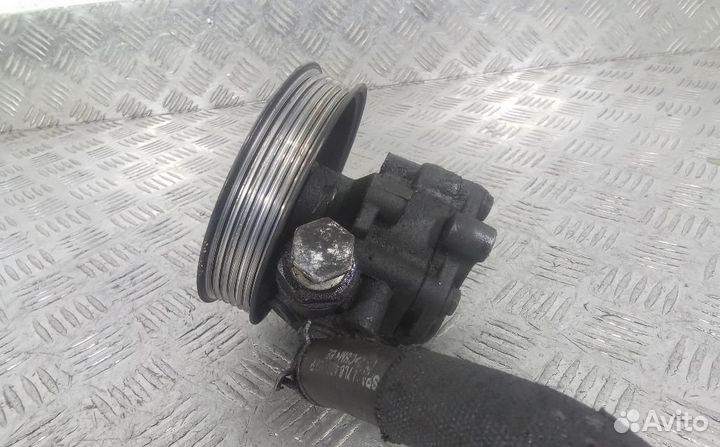 Насос гидроусилителя Audi Q7