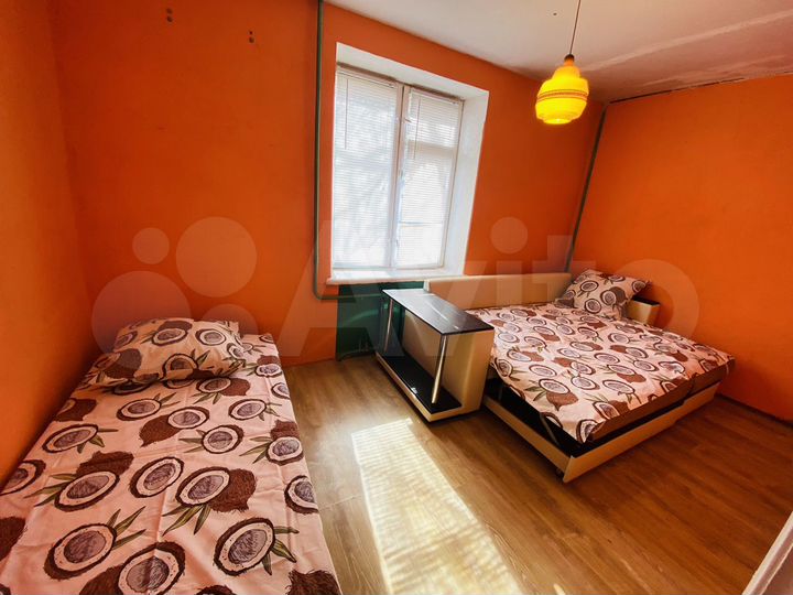 3-к. квартира, 54 м², 1/5 эт.