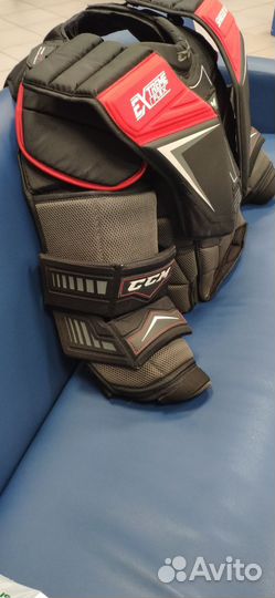 Нагрудник вратарский CCM E flex shield II SR S