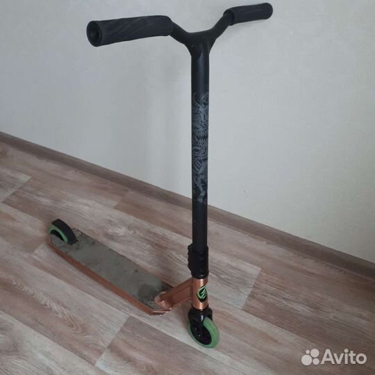 Трюковой самокат