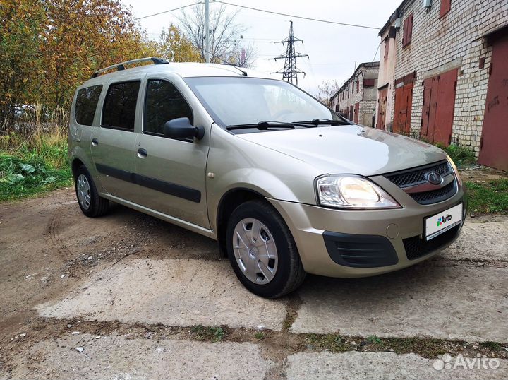 LADA Largus 1.6 МТ, 2013, 155 250 км