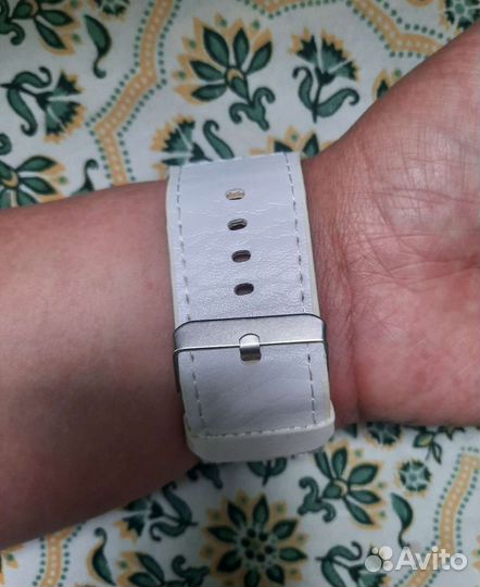 Часы наручные