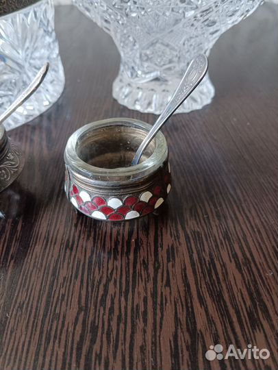 Хрустальные вазочки и солонки