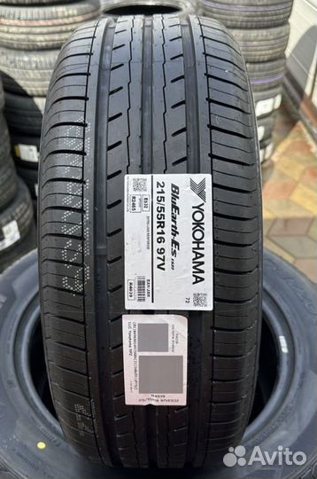 Yokohama Bluearth ES32 215/55 R16 97V