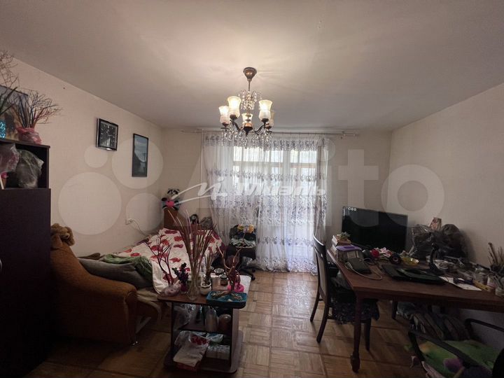 3-к. квартира, 69 м², 1/9 эт.