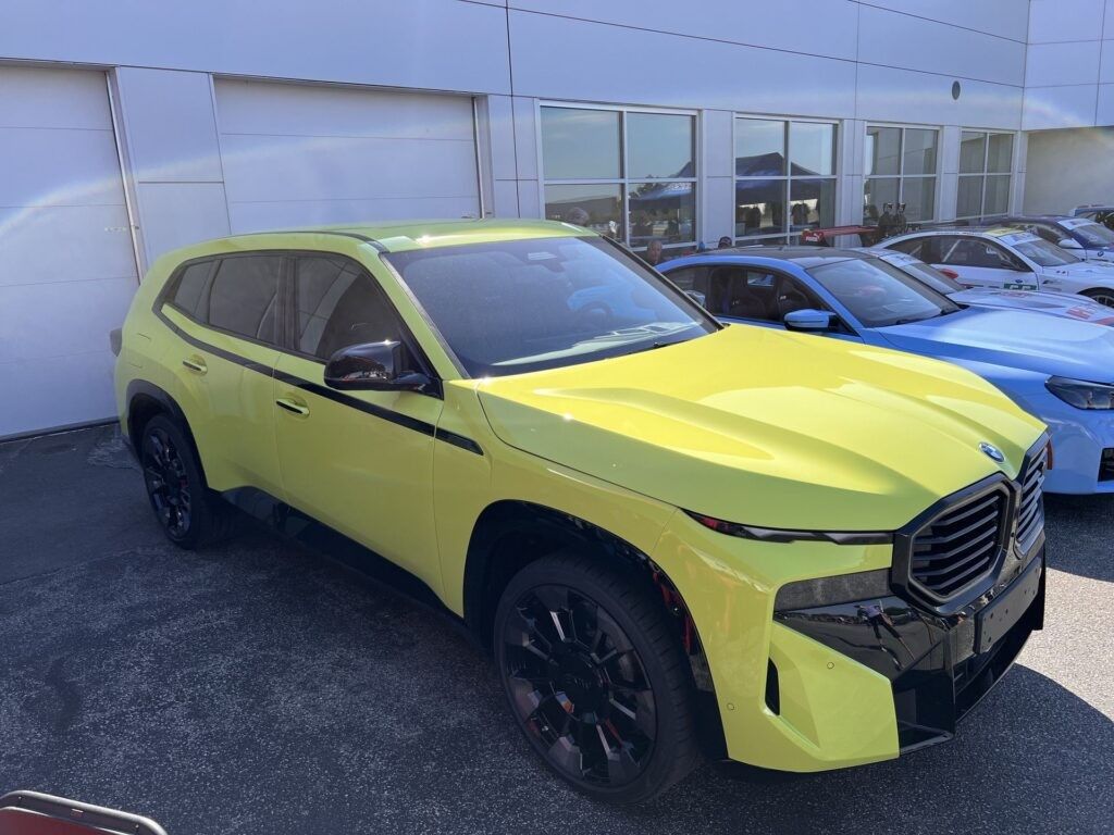 BMW XM: фото из отзыва