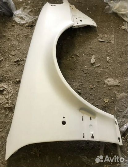 Передние крылья стеклопластиковые audi S6 C4