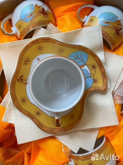 Кофейный фарфоровый сервиз