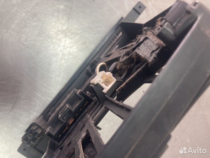 Блок управления печкой nissan Серена с23