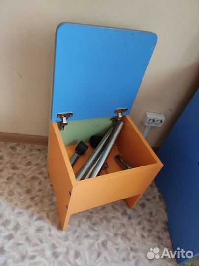 Детский стол и стул