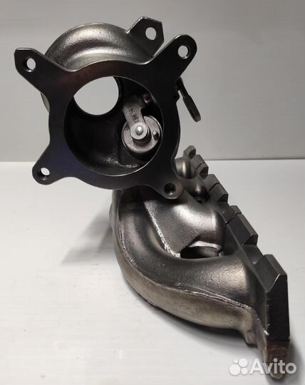 Коллектор турбины новый 53039880290