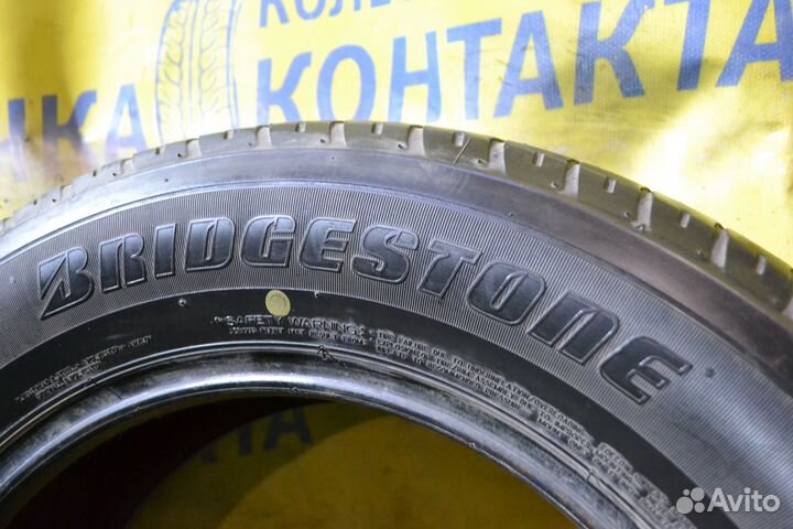 Bridgestone Dueler H/T 687 225/65 R17