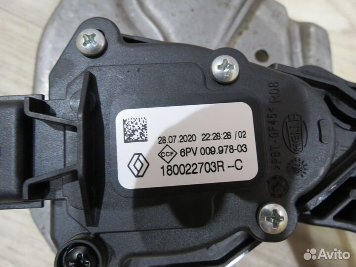 Педаль газа Renault Sandero 2