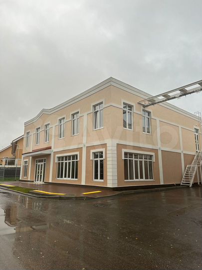 Фитнес-центр от 250 до 509 м²