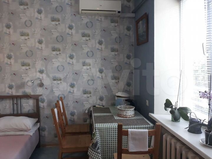 Комната 30 м² в 1-к., 1/2 эт.