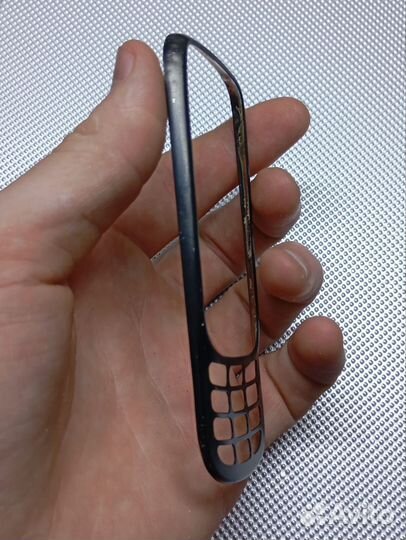 Nokia 6303i classic. Передняя панель. Металл