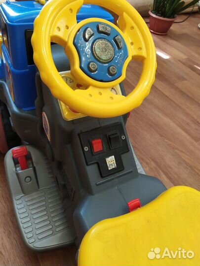 Электромобиль Грузовик